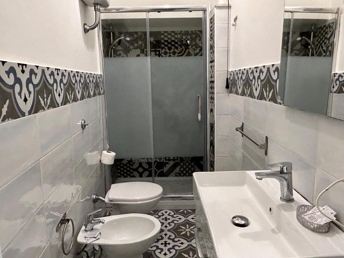 Tribunali Apartments ナポリ エクステリア 写真