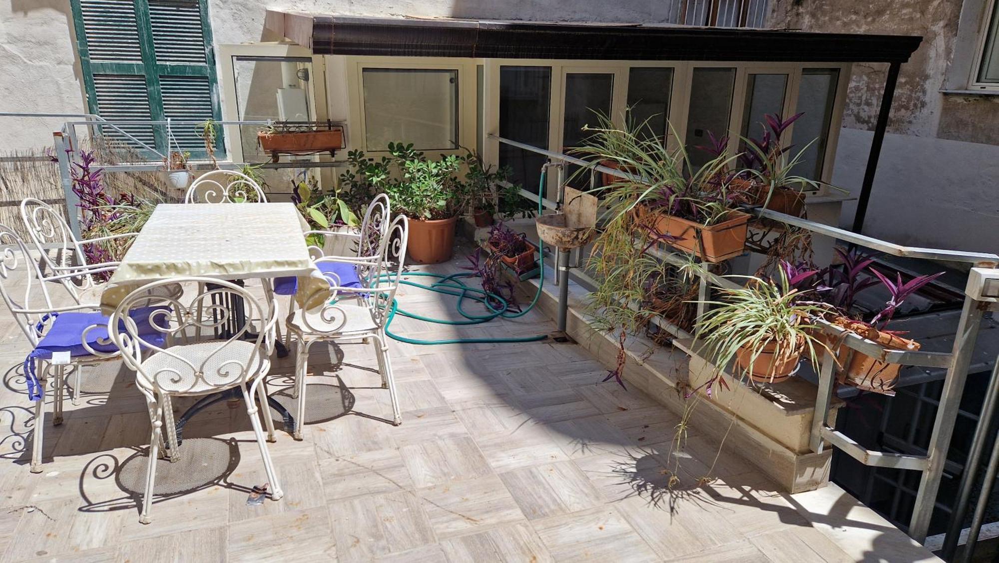 Tribunali Apartments ナポリ エクステリア 写真